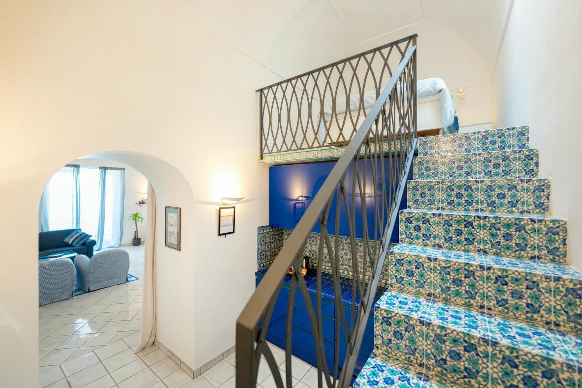 Suite Palazzo Capri - Seaview Exterior photo